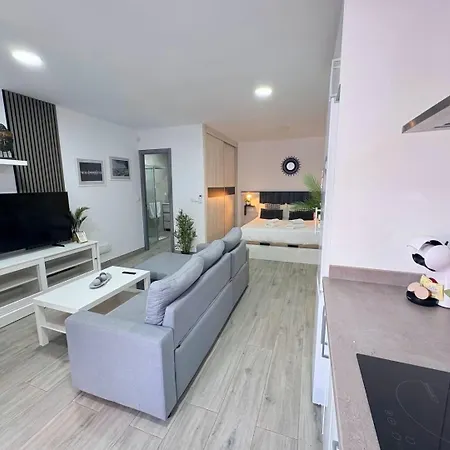 Benahavis Ii Airport - Lägenhet Málaga